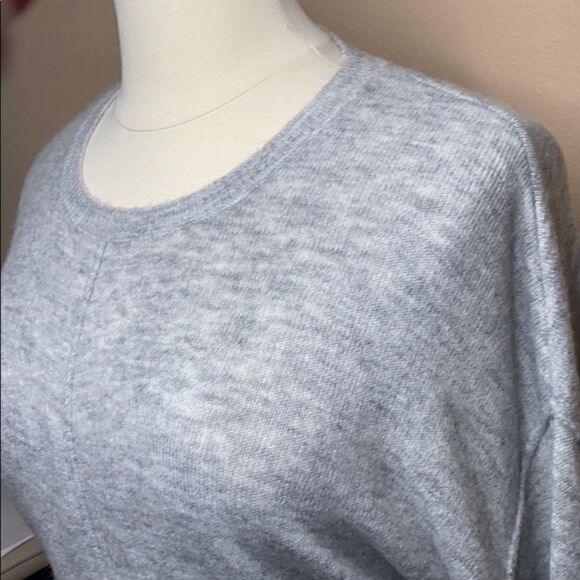 Crop Sweater by Hooked Up by IOT. Juniors XL. New! - Picture 4 of 10